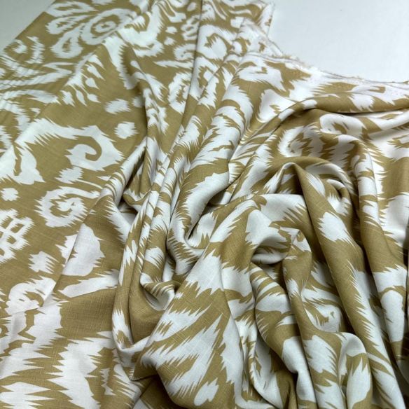 Tecido Viscolinho Estampado Ikat Bege Natural • Luema Tecidos