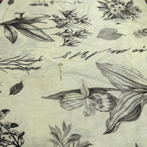 Kit 3 Retalhos de Viscolinho Estampado 60cm - REF • 2733 • Luema Tecidos