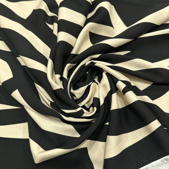 Tecido Viscose Estampada Abstrata Orgânica Preto e Off White • Luema Tecidos