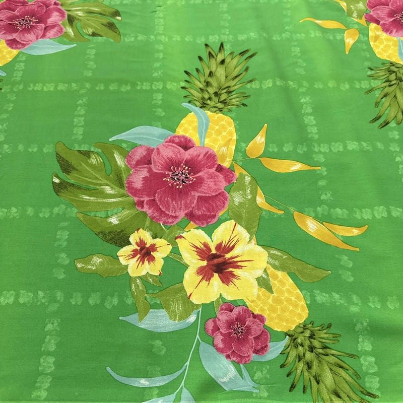 Tecido Viscose Estampada Tropical Abacaxis e Flores Fundo Verde • Luema Tecidos