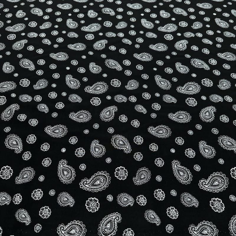 Tecido Viscose Estampada Paisley Bandana Preto e Branco • Luema Tecidos