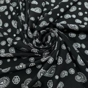 Tecido Viscose Estampada Paisley Bandana Preto e Branco • Luema Tecidos