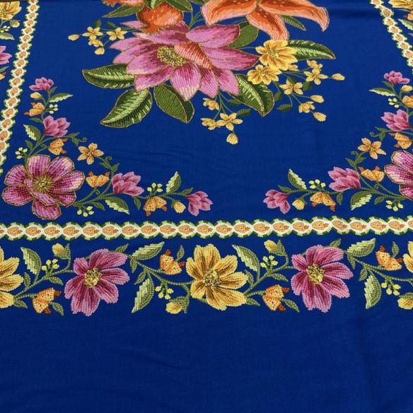 Tecido Viscose Estampada Floral Barrada Fundo Azul Royal • Luema Tecidos