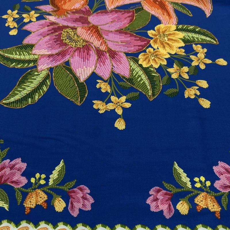 Tecido Viscose Estampada Floral Barrada Fundo Azul Royal • Luema Tecidos