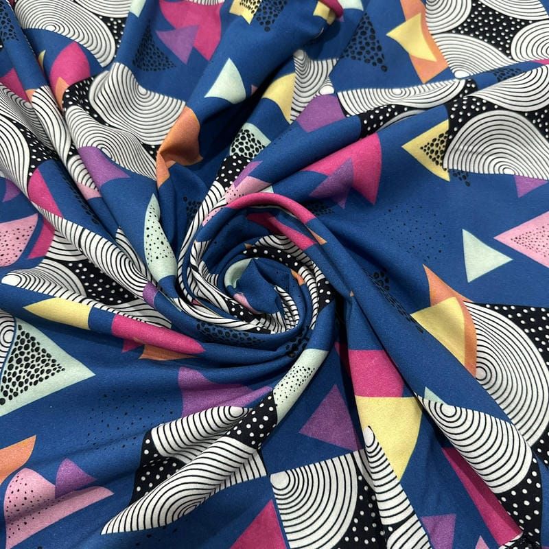 Tecido Viscose Estampada Geométrica Patchwork Fundo Azul • Luema Tecidos