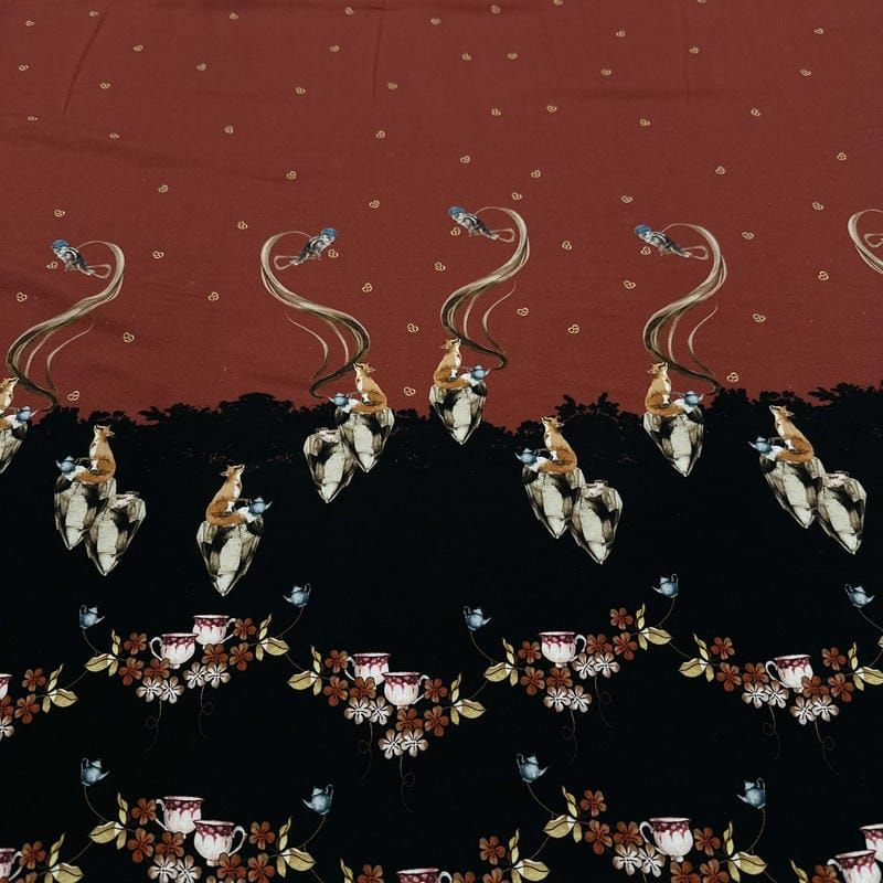 Tecido Viscose Estampada Barrada Raposas Fundo Terracota e Preto • Luema Tecidos