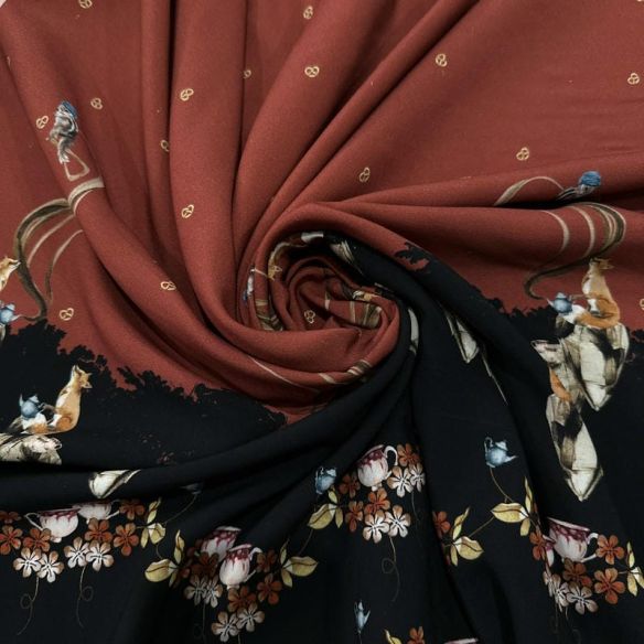 Tecido Viscose Estampada Barrada Raposas Fundo Terracota e Preto • Luema Tecidos
