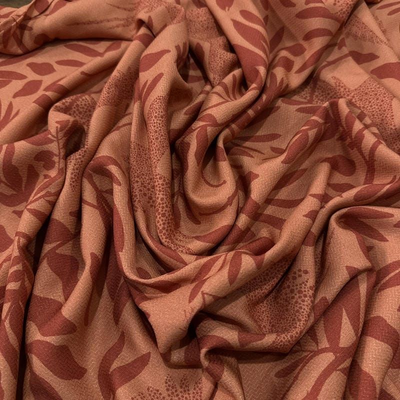 Tecido Viscose Estampada Tropical Pássaros Terracota • Luema Tecidos