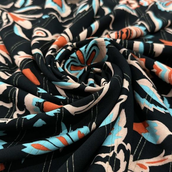 Tecido Viscose Estampada Floral Arabesco Fundo Preto Com Lurex • Luema Tecidos
