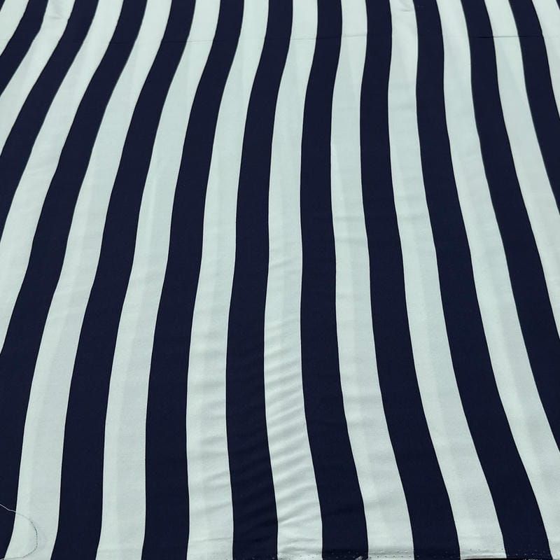 Tecido Viscose Estampada Listrada Azul Marinho e Off White • Luema Tecidos