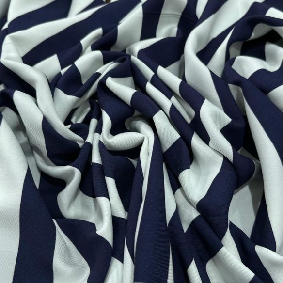 Tecido Viscose Estampada Listrada Azul Marinho e Off White • Luema Tecidos