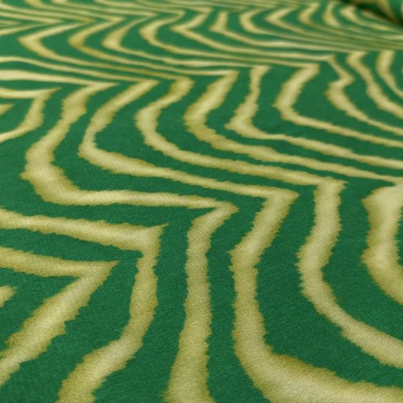 Tecido Viscose Estampada Animal Print Ondulada Verde e Bege • Luema Tecidos