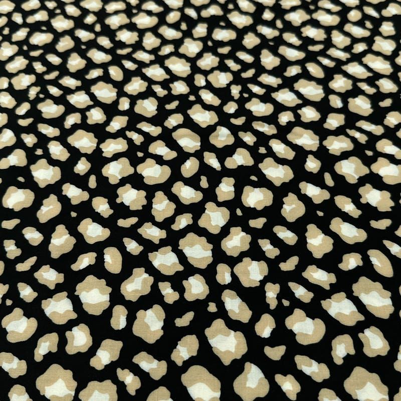 Tecido Viscose Estampada Animal Print Abstrata Fundo Preto • Luema Tecidos