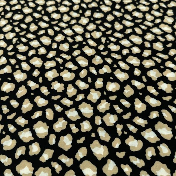 Tecido Viscose Estampada Animal Print Abstrata Fundo Preto • Luema Tecidos