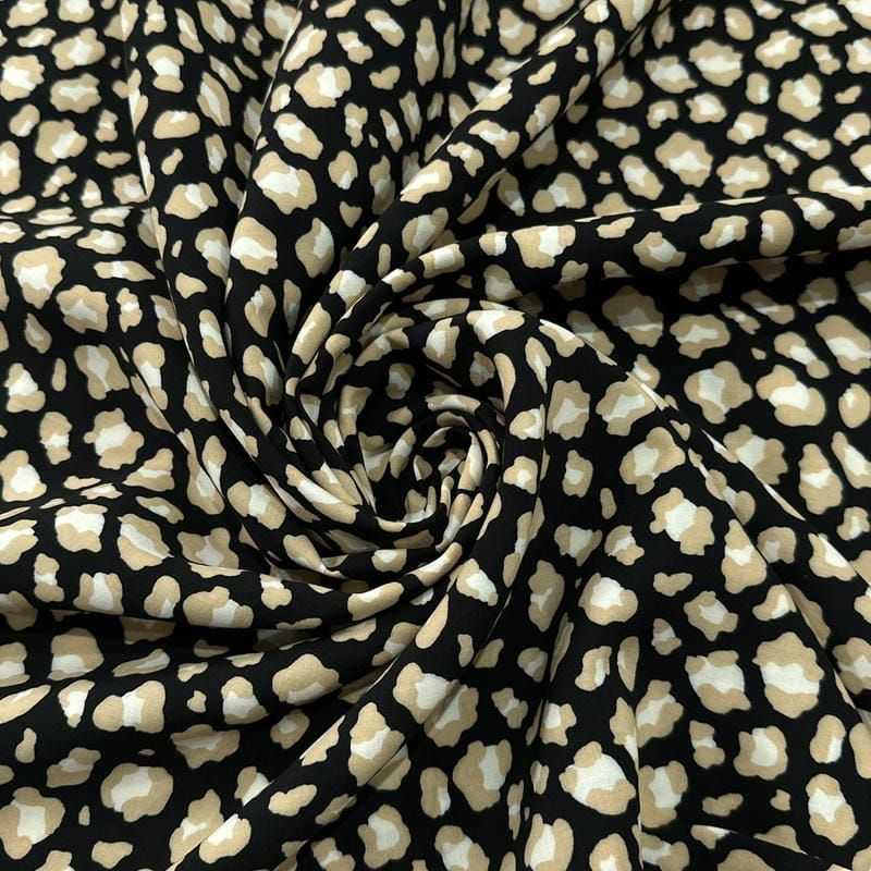 Tecido Viscose Estampada Animal Print Abstrata Fundo Preto • Luema Tecidos