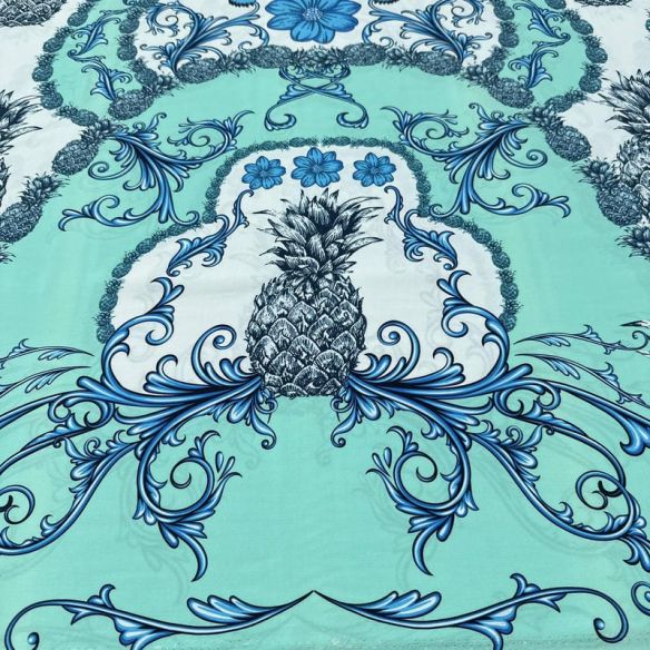 Tecido Viscose Estampada Abacaxi Arabesco Azul Fundo Verde Água • Luema Tecidos