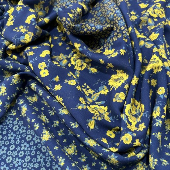 Tecido Viscose Estampada Floral Barrado Amarelo Fundo Azul Marinho • Luema