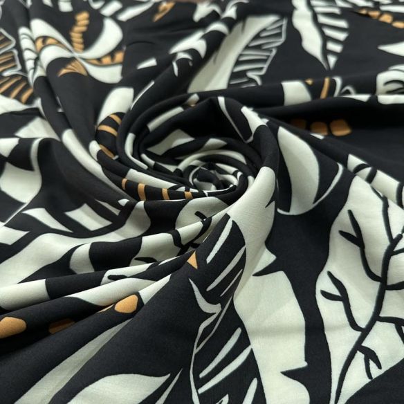 Tecido Viscose Estampada Folhagem Tropical Fundo Preto • Luema Tecidos