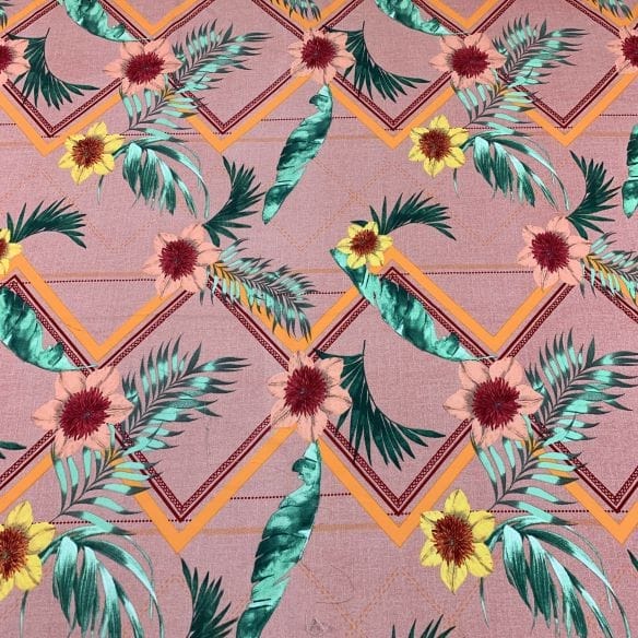 Viscose Estampada Squared Pink • Luema Tecidos