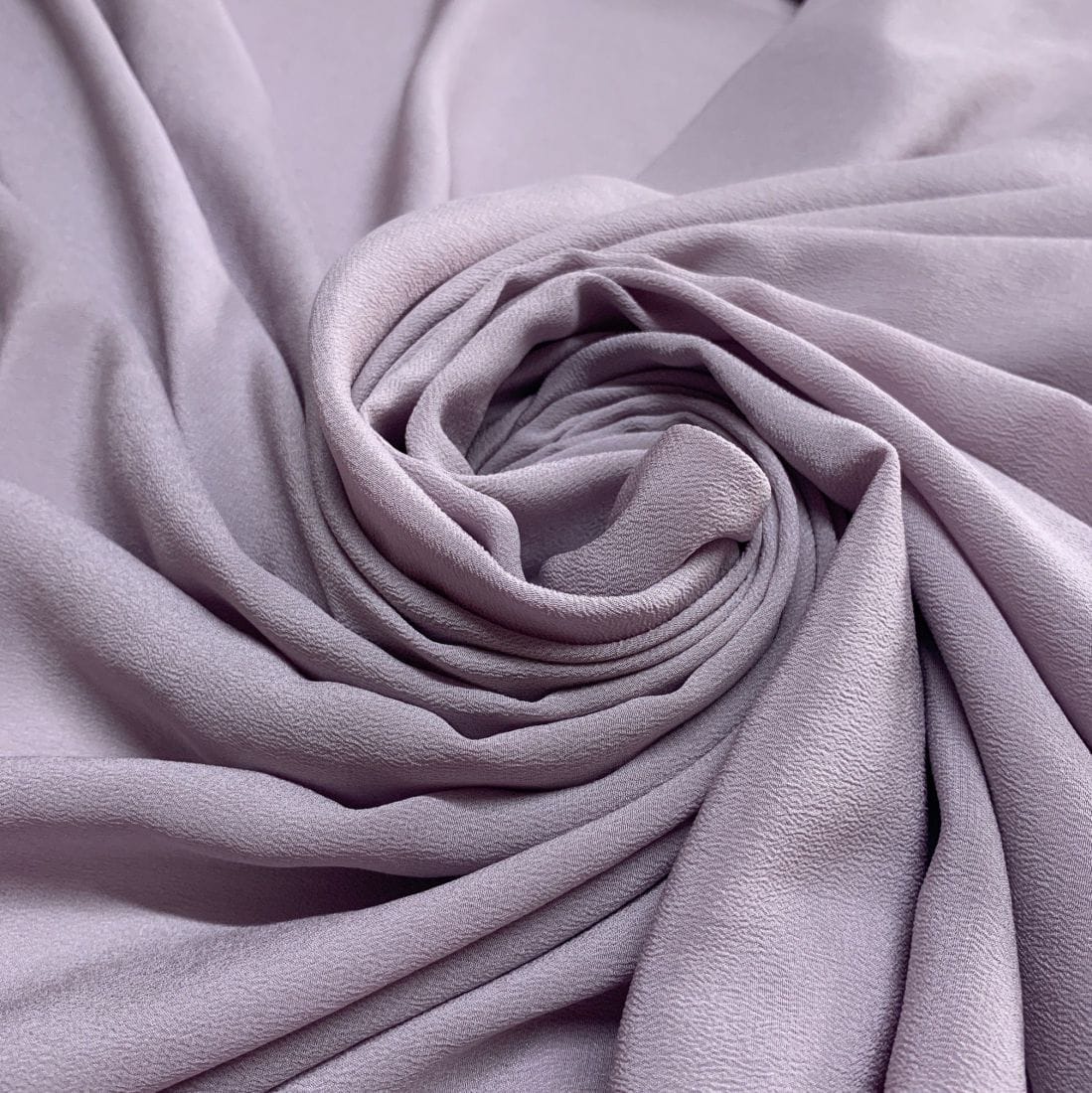 Crepe de Chine 100% Seda Liso Lavanda • Luema Tecidos