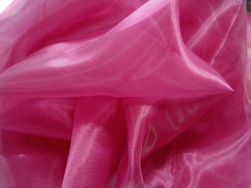 Tecido Organza Cristal Rosa Pink • Luema Tecidos