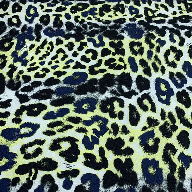 Crepe Viscose Estampada Onça RCN • Luema Tecidos