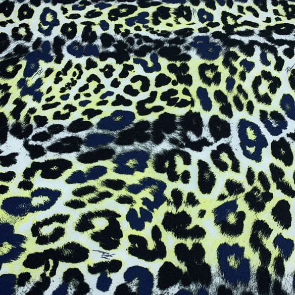 Crepe Viscose Estampada Onça RCN • Luema Tecidos