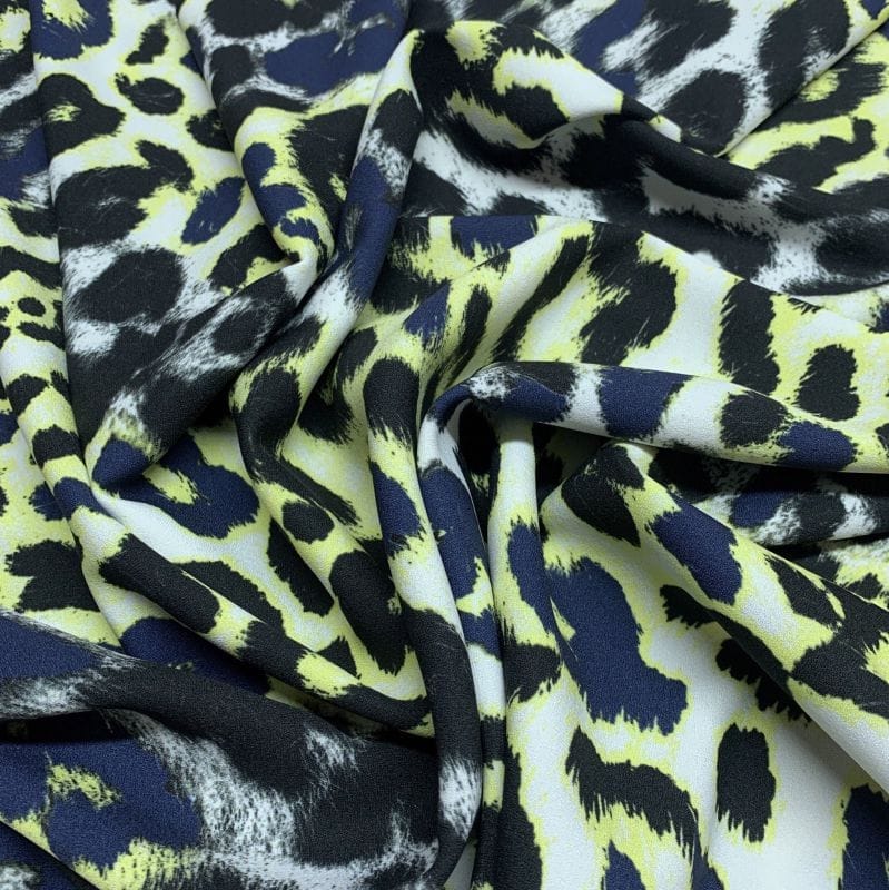 Crepe Viscose Estampada Onça RCN • Luema Tecidos
