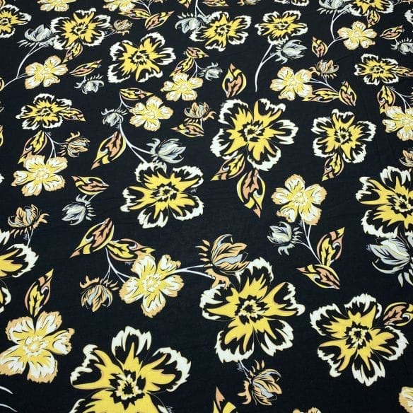 Viscose Estampada Preto Floral Amarelo • Luema Tecidos