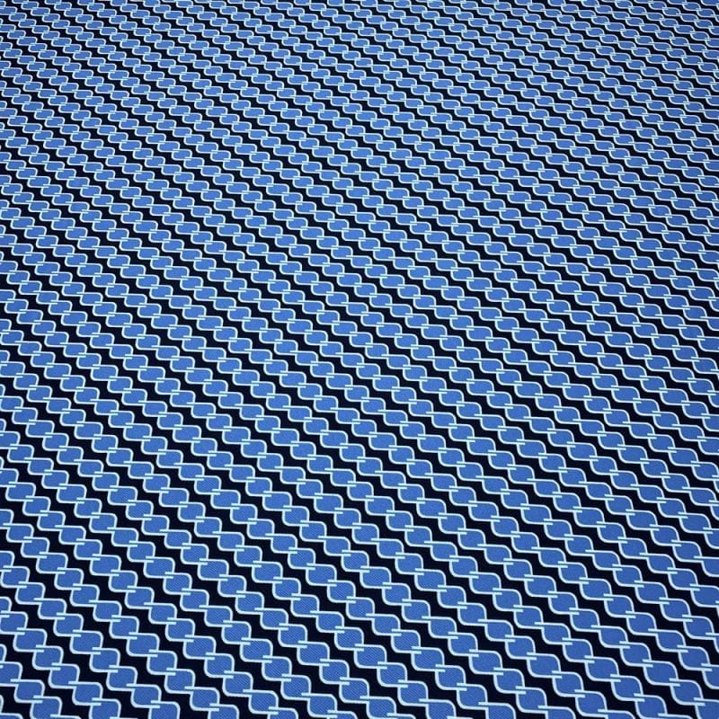 Viscose Estampada Elos Azul • Luema Tecidos Viscose Estampada Elos Azul • Luema Tecidos