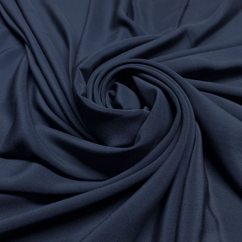 Tecido Crepe de Chine Seda Pura Liso Azul Marinho • Luema Tecidos Tecido Crepe de Chine Seda Pura Liso Azul Marinho • Luema Tecidos