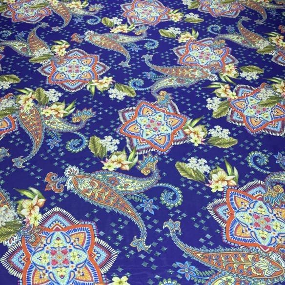 Cetim Toque de Seda Estampado Arabesco Azul • Luema Tecidos