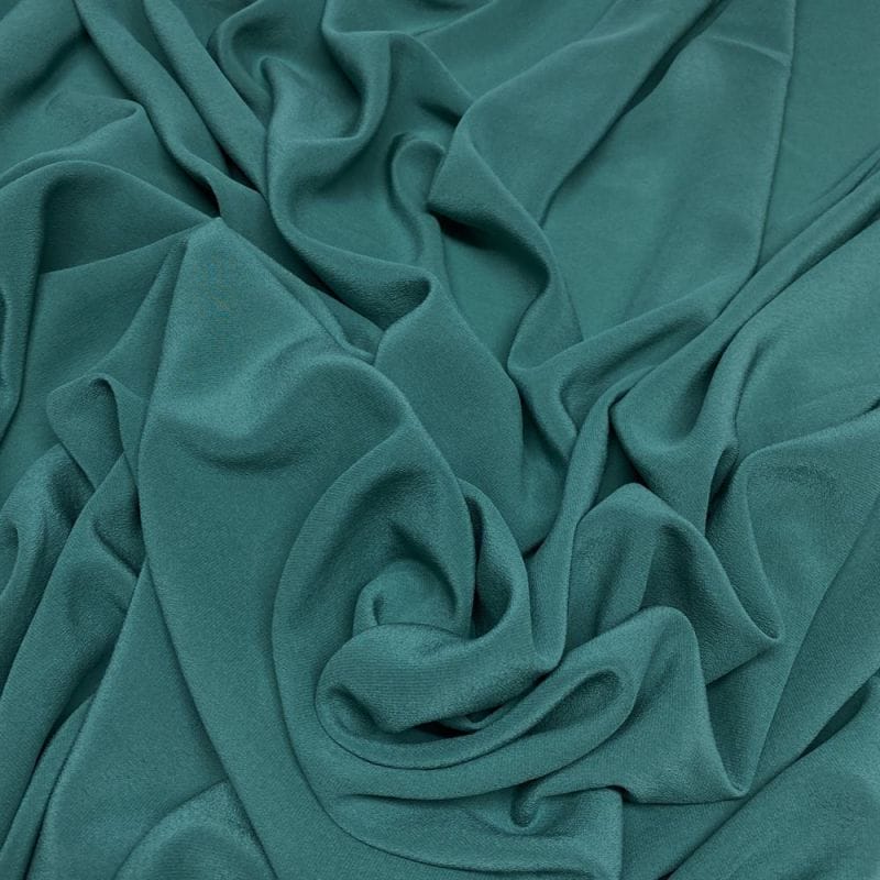 Tecido Crepe de Chine Seda Pura Verde Jade • Luema Tecidos Tecido Crepe de Chine Seda Pura Verde Jade • Luema Tecidos