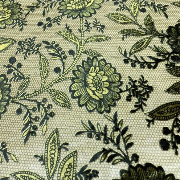 Devorê de Seda Marrom Floral • Luema Tecidos