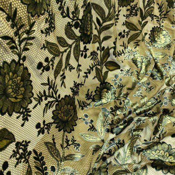 Devorê de Seda Marrom Floral • Luema Tecidos