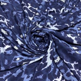 Tecido Crepe de Chine Seda Pura Estampado Onça Azul Tecido Crepe de Chine Seda Pura Estampado Onça Azul • Luema Tecidos