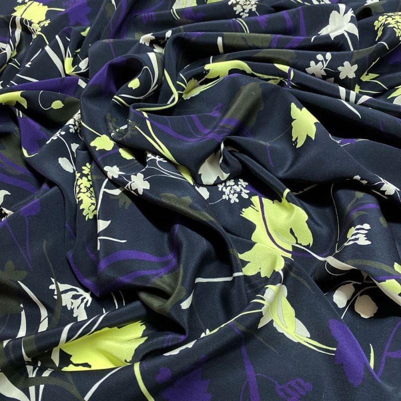Tecido Crepe de Chine Seda Pura Estampado ANML • Luema Tecidos