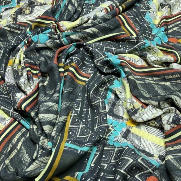 Viscose Estampada Quadros Abstrato • Luema Tecidos