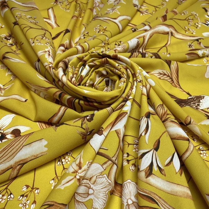 Crepe de Chine Floral Pássaros Amarelo • Luema Tecidos