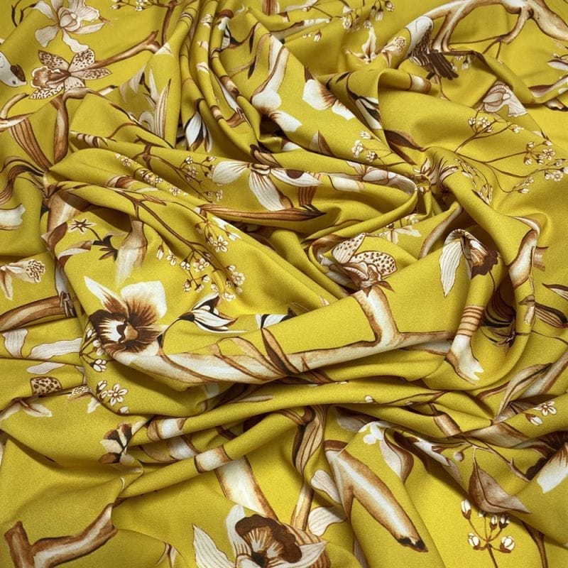 Crepe de Chine Floral Pássaros Amarelo • Luema Tecidos