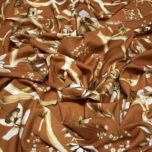Crepe de Chine Floral Pássaros Marrom • Luema Tecidos Crepe de Chine Floral Pássaros Marrom • Luema Tecidos
