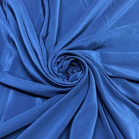 Tecido Crepe de Chine Seda Pura Azul Petróleo Tecido Crepe de Chine Seda Pura Azul Petróleo • Luema Tecidos