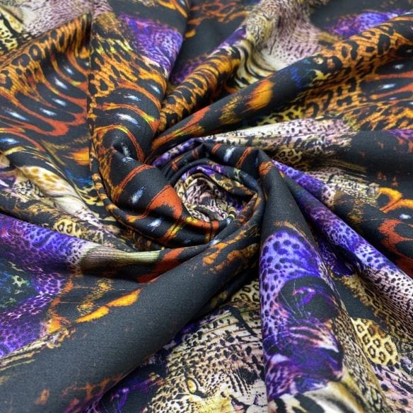 Sarja Estampada Onça Roxo • Luema Tecidos