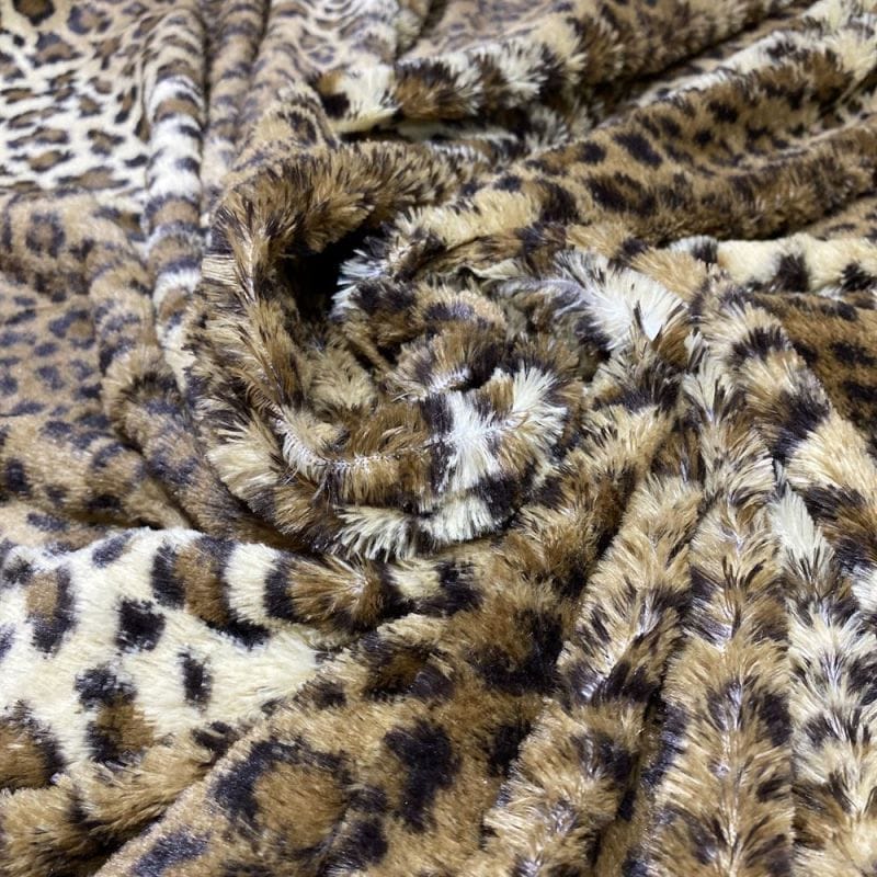 Pele Artificial Oncinha Colorida • Luema Tecidos