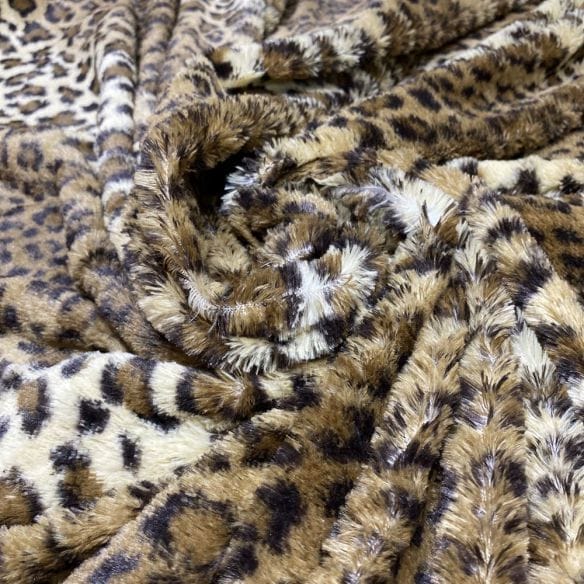 Pele Artificial Oncinha Colorida • Luema Tecidos