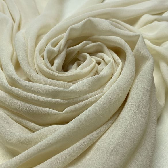 Tecido Musseline Liso Bege • Luema Tecidos