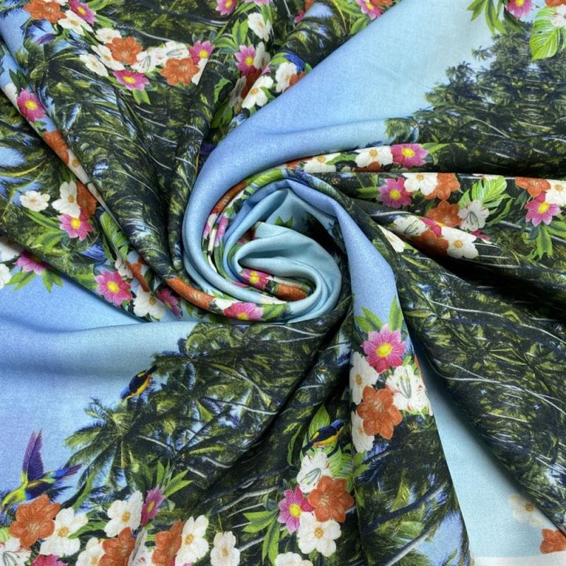 Viscose Estampada Fractal Floral • Luema Tecidos