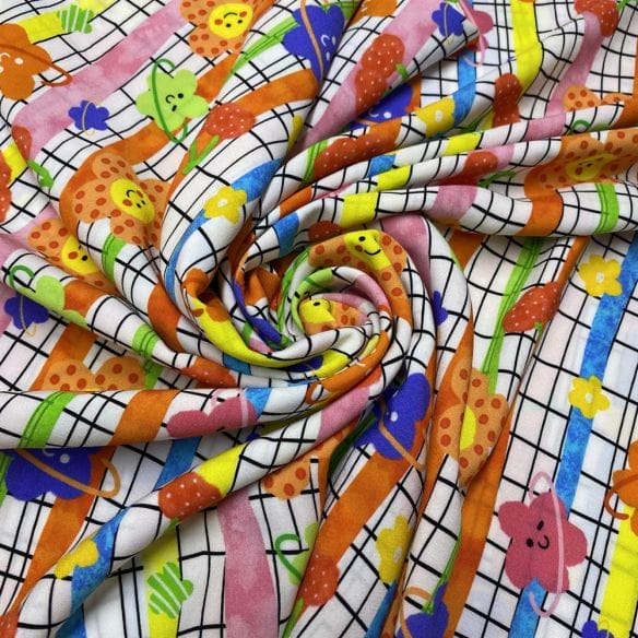 Viscose Estampada Happy Flowers • Luema Tecidos Viscose Estampada Happy Flowers • Luema Tecidos