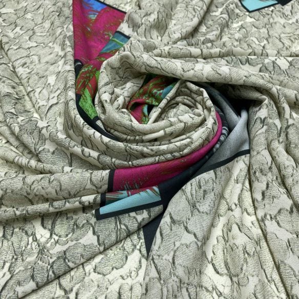 Crepe de Chine Quadros ANML • Luema Tecidos