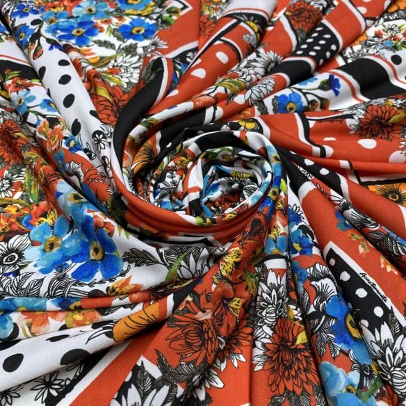 Crepe de Chine Estampado Floral ACT • Luema Tecidos Crepe de Chine Estampado Floral ACT • Luema Tecidos